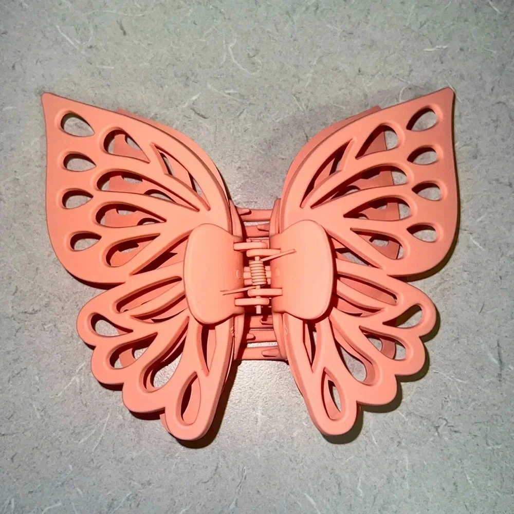 NEW Light Peach Large Butterfly Claw Clip